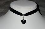 Mooie nieuwe zwart fluwelen ketting met hart, Overige materialen, Verstelbaar, Zwart, Nieuw