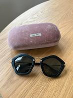 Miu miu sunglasses | Zonnebrillen, Gebruikt, Ophalen of Verzenden, Zonnebril, Zwart