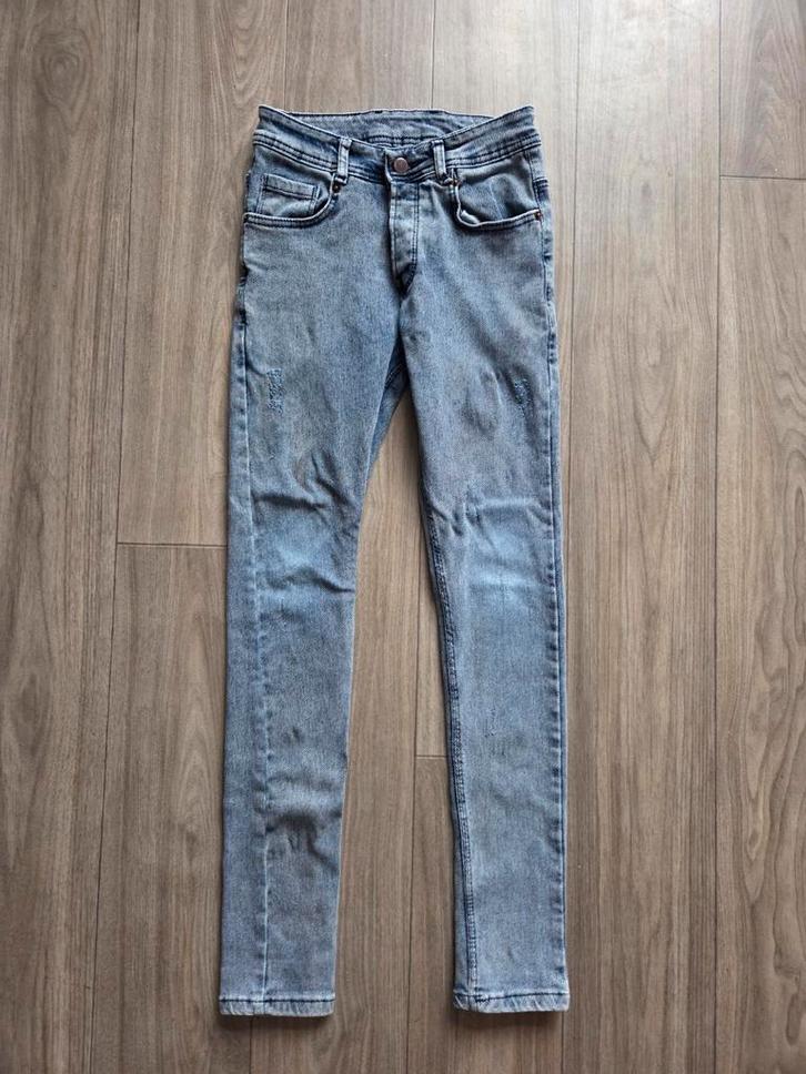 Blauwe jeans in maat 29, Kleding | Dames, Spijkerbroeken en Jeans, Gedragen, W28 - W29 (confectie 36), Blauw, Ophalen of Verzenden
