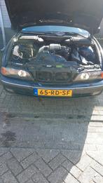 Bmw 528i geheel of onderdelen alles mag eraf, Auto-onderdelen, Gebruikt, BMW, Ophalen