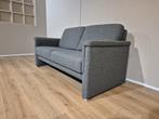 Montel - 2,5 zits Bank - Grijs - Stof - Nieuwstaat, Voltastraat 21, Barneveld, 150 tot 200 cm, Tweepersoons, 75 tot 100 cm