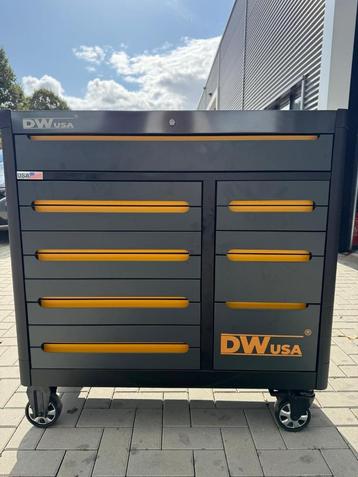 2 x De Walt Gereedschap kar DW usa DW14 kar beschikbaar voor biedingen