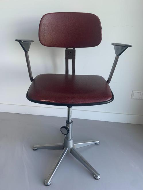 Vintage leren bureaustoel – Ahrend Cirkel (1973), Huis en Inrichting, Bureaustoelen, Gebruikt, Bureaustoel, Overige kleuren, Ophalen