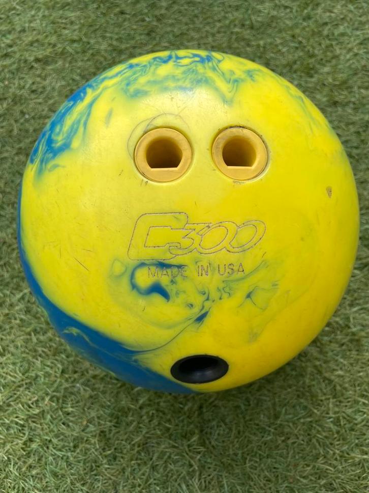 Bowling bal 11 pond, Sport en Fitness, Bowlen, Zo goed als nieuw, Bal, Ophalen of Verzenden