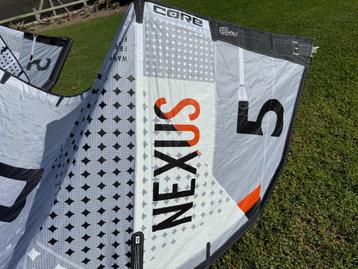Core Nexus 4:  5m (IN PERFECTE NIEUWSTAAT) beschikbaar voor biedingen