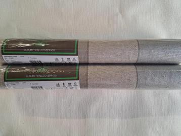 2 rollen STRUCTUUR STREPEN BEHANG zilver taupe - A14402 beschikbaar voor biedingen