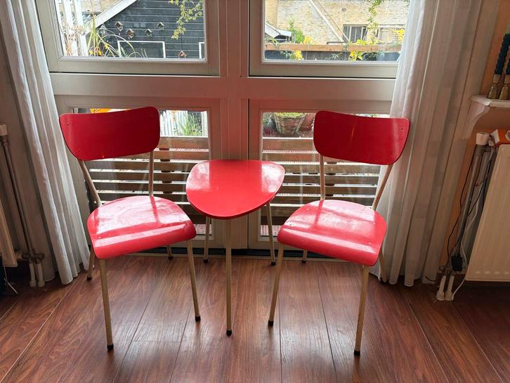 Vintage set: 2 stoelen & tafeltje, Antiek en Kunst, Antiek | Meubels | Stoelen en Banken, Ophalen