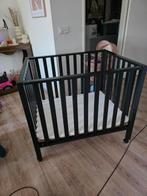 Zwarte box, Kinderen en Baby's, Boxen, Ophalen, Gebruikt, Wieltjes