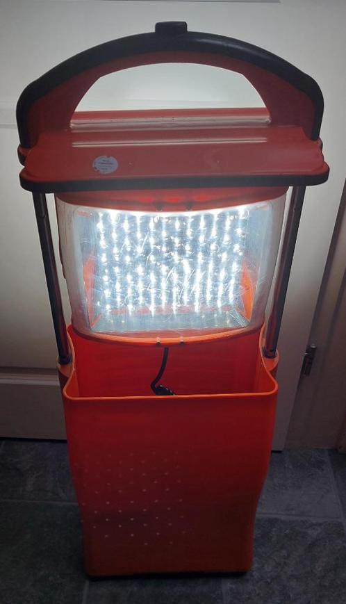 led bouwverlichting op accu / professionele bouwlamp, Doe-het-zelf en Verbouw, Bouwverlichting, Gebruikt, Minder dan 50 watt, Ophalen of Verzenden