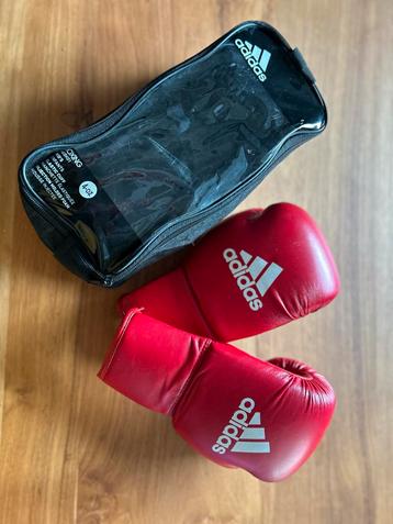 Adidas Bokshandschoenen Kind - Zo goed als nieuw! beschikbaar voor biedingen