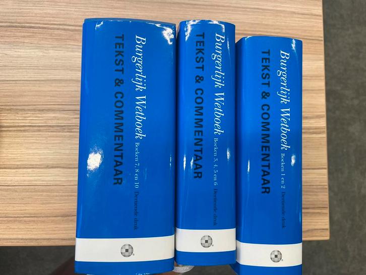 Tekst & commentaar Burgerlijk Wetboek set van 3, Boeken, Wetenschap, Zo goed als nieuw, Ophalen of Verzenden