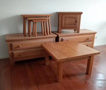 Massieve eiken Oisterwijk tafels / kasten beschikbaar voor biedingen