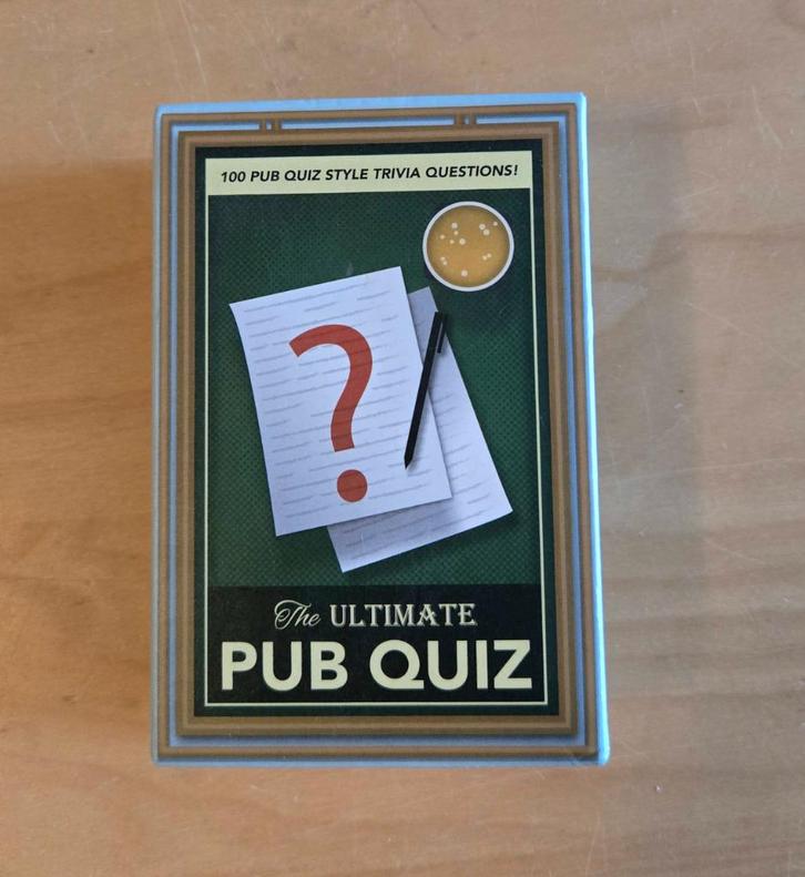 The Ultimate Pub Quiz (EN) spel, Hobby en Vrije tijd, Gezelschapsspellen | Kaartspellen, Zo goed als nieuw, Een of twee spelers