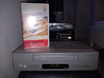 Philips vhs recorder (zie adv voor info) beschikbaar voor biedingen