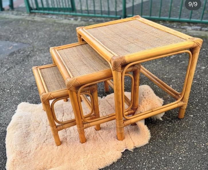 Vintage bamboe nesting table set, Antiek en Kunst, Antiek | Meubels | Tafels, Ophalen of Verzenden