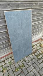 70m2 tegel klik laminaat, Ophalen, 50 tot 150 cm, Zo goed als nieuw, 10 m² of meer