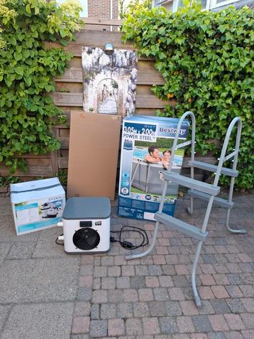 Verwarmd zwembad compleet warmtepomp zandfilter e.d. beschikbaar voor biedingen