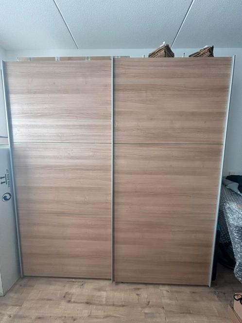 Kledingkast 200x220, Huis en Inrichting, Woonaccessoires | Kamerschermen, Gebruikt, Ophalen