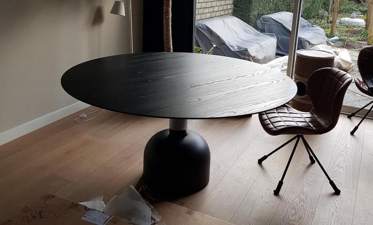 Zwart black ash eiken tafelblad rond 155 cm nieuw in doos, Huis en Inrichting, Tafelonderdelen, Nieuw, Tafelblad, 150 tot 200 cm