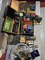 Antieke sieraden en spullen., Sieraden, Tassen en Uiterlijk, Antieke sieraden, Ophalen of Verzenden, Overige materialen, Overige typen