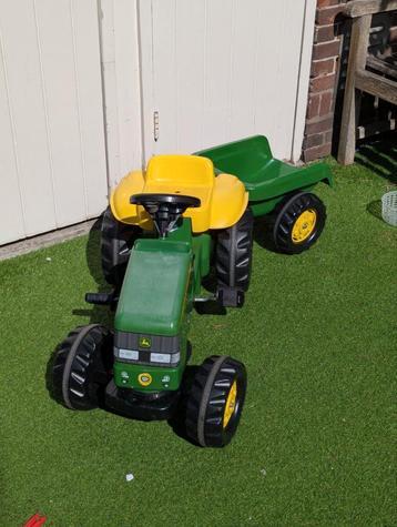 John Deere kinder traktor beschikbaar voor biedingen