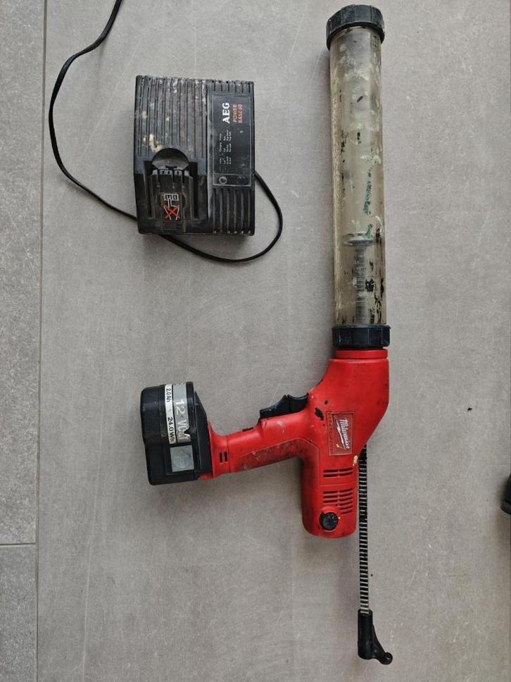 Milwaukee Kitpistool |  kitspuit PCG 14.4 P | Professioneel, Doe-het-zelf en Verbouw, Gereedschap | Handgereedschap, Gebruikt