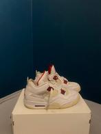 Jordan 4 retro metallic red, Kleding | Heren, Schoenen, Wit, Ophalen of Verzenden, Jordan, Sneakers of Gympen