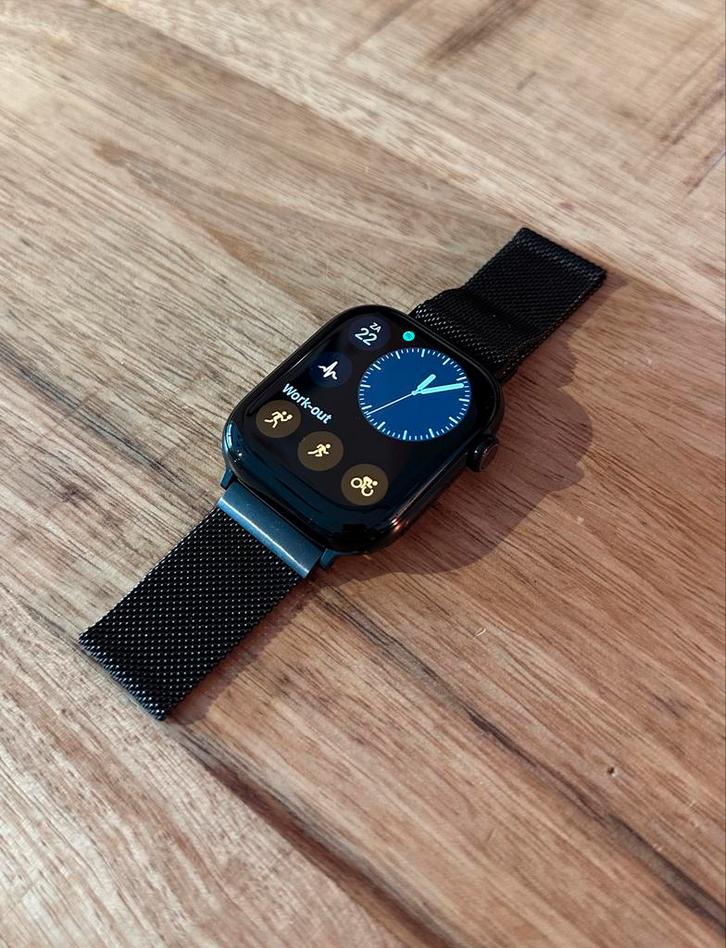 Apple Watch Series 10 46mm Zwart Aluminium GPS, Sieraden, Tassen en Uiterlijk, Smartwatches, Zo goed als nieuw, iOS, Zwart, Afstand