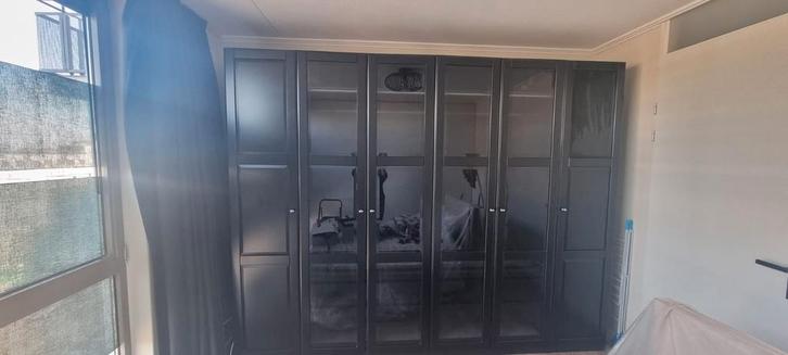 IKEA Undredal Kastdeuren - Zwart, Chroom, Huis en Inrichting, Kasten | Kledingkasten, Gebruikt, 200 cm of meer, 50 tot 100 cm