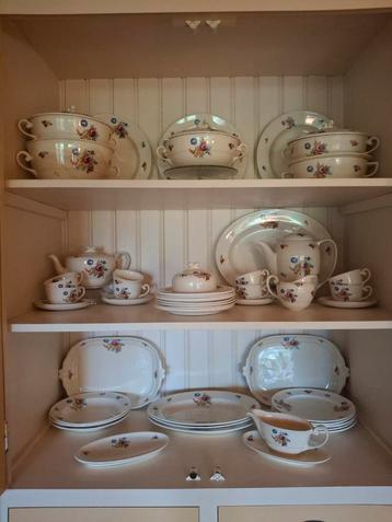 petrus regout servies boudewijn beschikbaar voor biedingen
