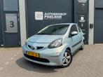 Toyota Aygo 1.0 12V Vvt-i 3DRS 2006 Blauw, Voorwielaandrijving, Stof, Zwart, 68 pk