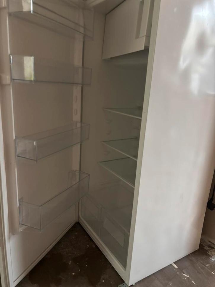 Ikea koelkast inbouwkoelkast 1.22 hoog, Huis en Inrichting, Woonaccessoires | Kamerschermen, Zo goed als nieuw, Ophalen