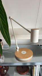 NYMÅNE ikea desk lamp with charger, Ophalen of Verzenden, Zo goed als nieuw, Minder dan 50 cm