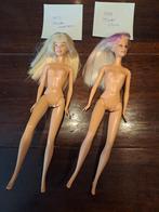 Twee barbie Mattel 1999 China en Indonesië, Verzamelen, Ophalen, Gebruikt, Kleertjes