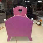 Poppen ledikantje rose wit met Anne op het hoofdeind, Ophalen of Verzenden, Zo goed als nieuw