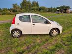 AIRCO Peugeot 107 5DR AIRCO 2011 Wit, Auto's, Peugeot, Voorwielaandrijving, Stof, 4 stoelen, Origineel Nederlands