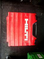 Hilti Schroefboormachine met Oplader en Koffer, Ophalen of Verzenden, Gebruikt, Boor- en Schroefmachine