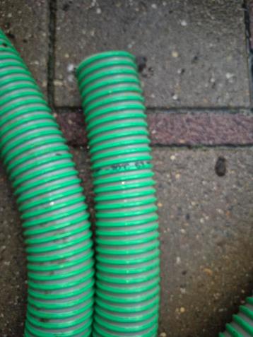 Spiraalslang 100mm & 63mm - Zo goed als nieuw! beschikbaar voor biedingen