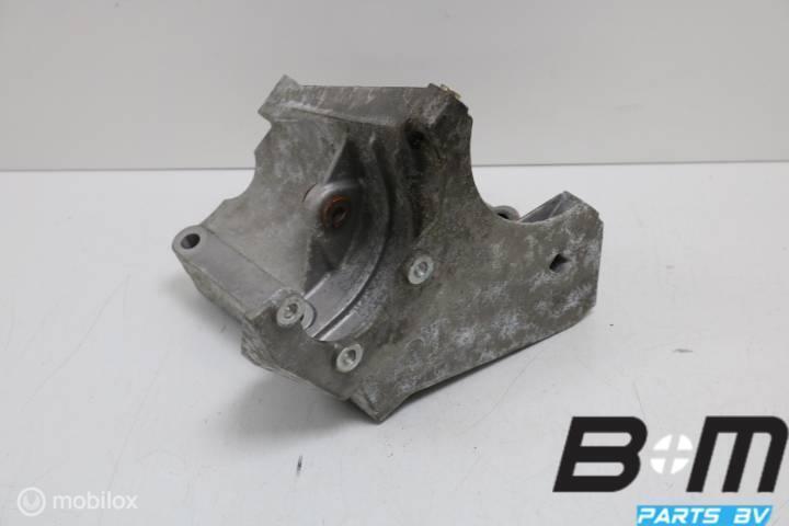 Houder vleugelpomp Audi A8 4E 077260885N, Auto-onderdelen, Motor en Toebehoren, Gebruikt