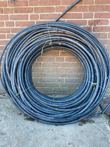 Druppelslang/Tyleenslang 20mm circa 100 meter per rol  beschikbaar voor biedingen