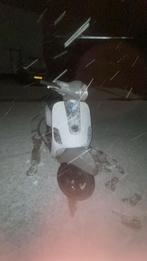 Vespa lx 50 4t, Vespa LX, Benzine, Maximaal 45 km/u, 50 cc