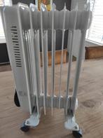 Kleine verrijdbare Elektrische Radiator 600-900-1500 Watt, Doe-het-zelf en Verbouw, Ophalen, 30 tot 80 cm, Radiator, Minder dan 60 cm