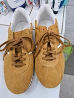 Esprit sneakers, maat 39, Ophalen of Verzenden, Zo goed als nieuw, Geel, Sneakers of Gympen