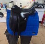 Bates dressuurzadel 17,5 inch cair + toebehoren, Ophalen, Gebruikt, Dressuur