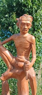 Handgesneden Houten javaans/Balinees Beeld - visserman., Antiek en Kunst, Kunst | Beelden en Houtsnijwerken, Ophalen of Verzenden