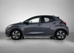 Toyota Yaris 1.5 Hybrid 115 Dynamic Limited (bj 2025), 12 maanden, Gebruikt, 1490 cc, Bedrijf