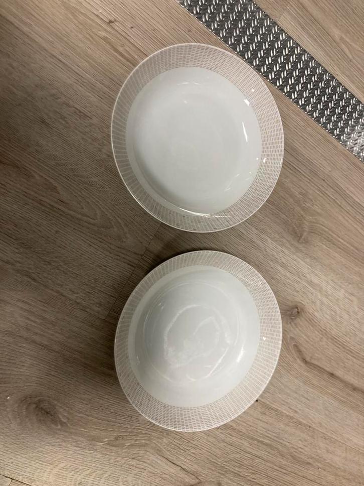 Arsberg diepe borden arzberg filigree filigran, Huis en Inrichting, Keuken | Servies, Zo goed als nieuw, Bord(en), Overige stijlen