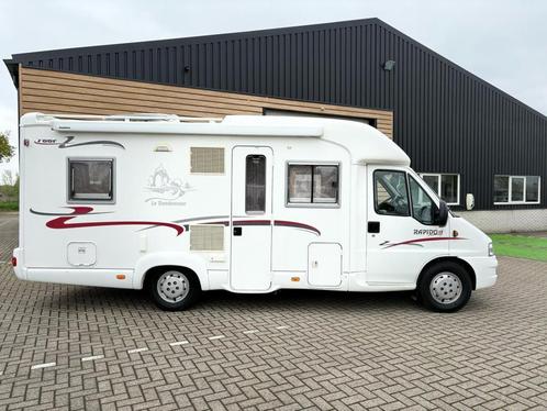 Rapido half integraal vast bed, airco en face to face zit, Caravans en Kamperen, Campers, Bedrijf, Half-integraal, tot en met 4