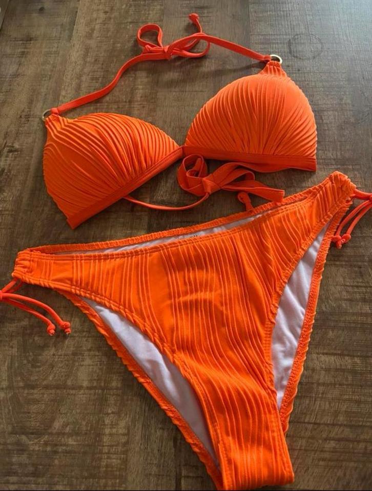 Oranje SHEIN Bikini - Nieuw! Maat L/XL, Kleding | Dames, Badmode en Zwemkleding, Nieuw, Bikini, Oranje, Ophalen of Verzenden