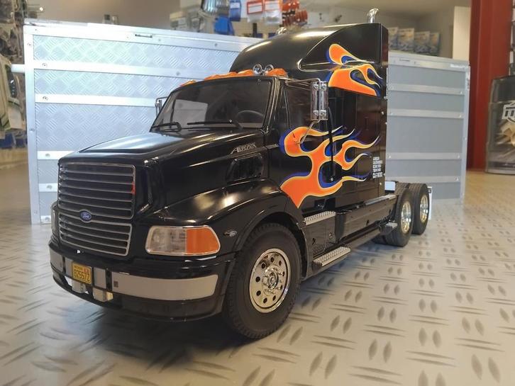 Tamiya Ford Aeromax 1:14 met MFC-01 Licht en Geluidsunit, Hobby en Vrije tijd, Modelbouw | Radiografisch | Overige, Zo goed als nieuw